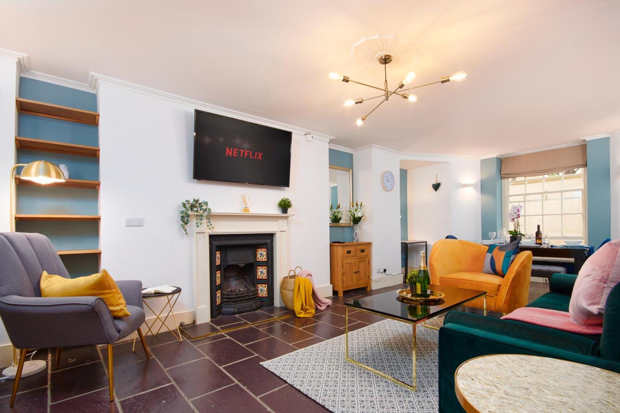 Beautiful 2Bedroom 4 Actual Beds House With Wifi By Purestay Bath Exterior foto